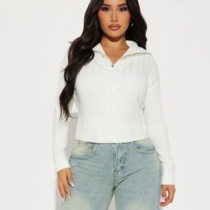 NWT Ivory Knit Sweater